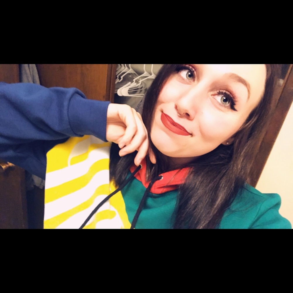 Meet your Posher, Rachel